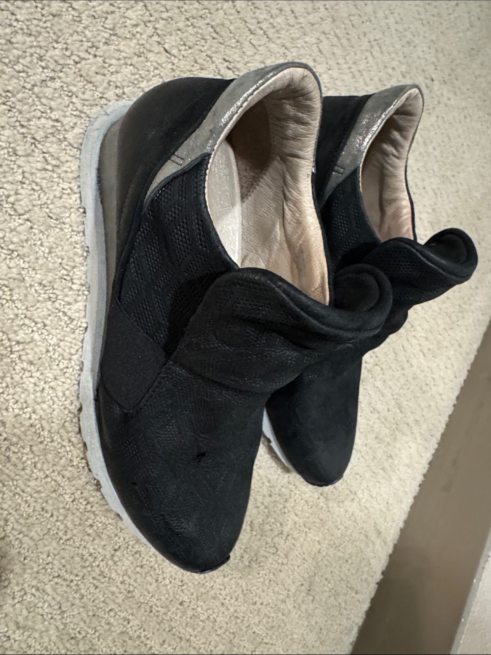 Miz Mooz Slip-On Leather Wedge Sneakers Black‎ Gray Size 9.5 Casual